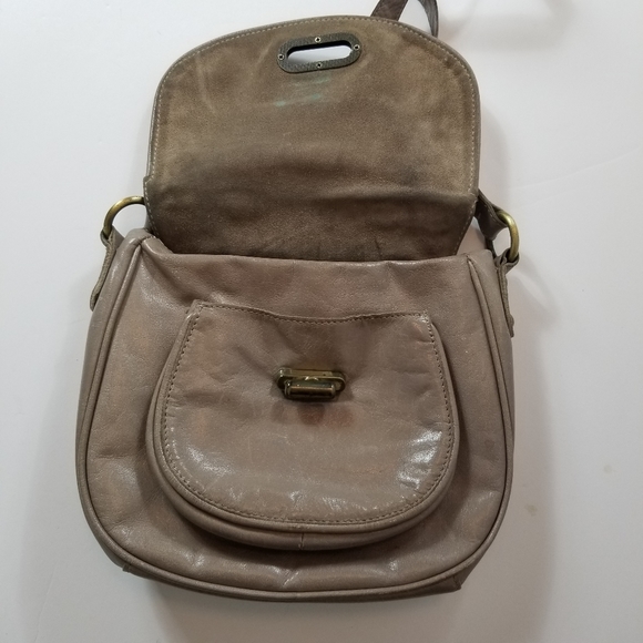 TOPSHOP Leather Turnlock Studded Crossbody Bag - Picture 9 of 16